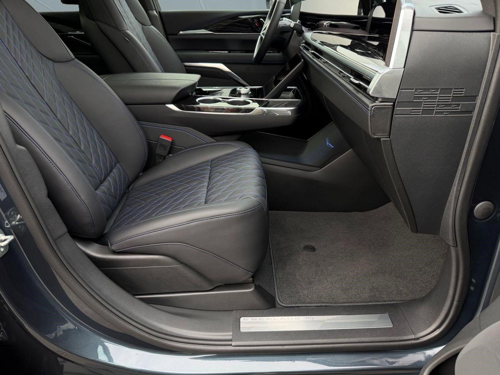 New 2026 Cadillac Escalade IQ Luxury 1 AWD/4WD image 28