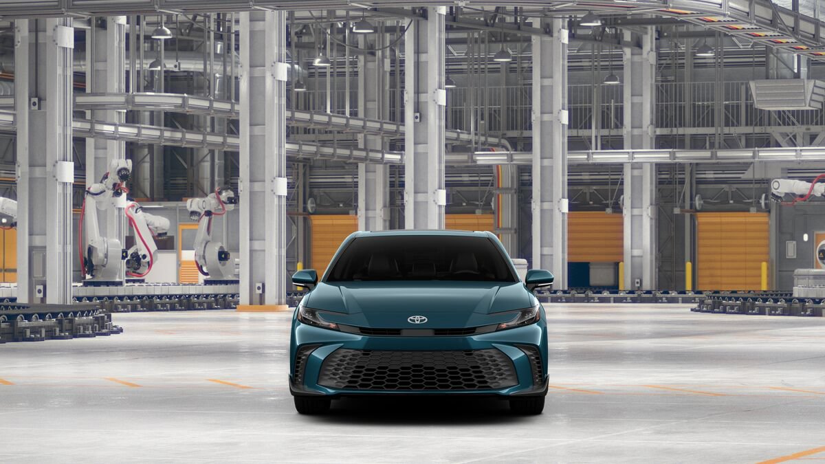 New 2026 Toyota Camry SE FWD image 17