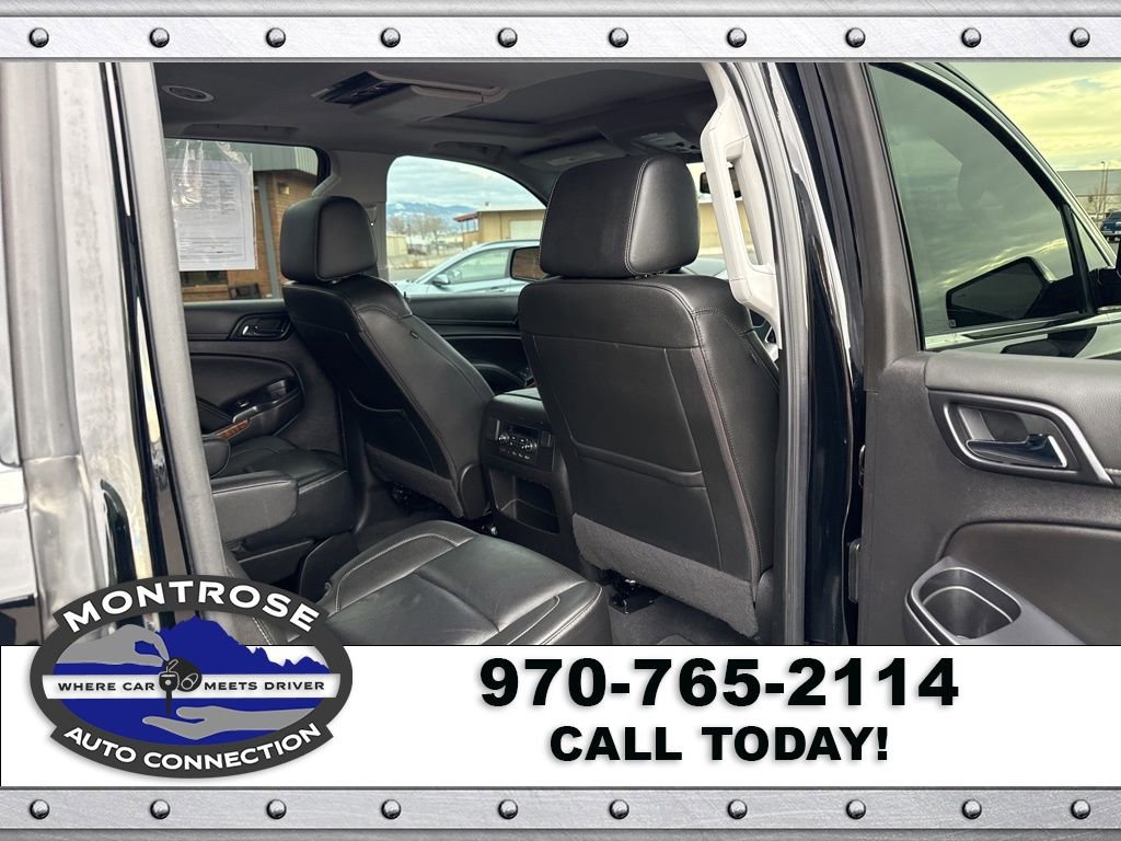Used 2020 Chevrolet Suburban Premier AWD/4WD image 24