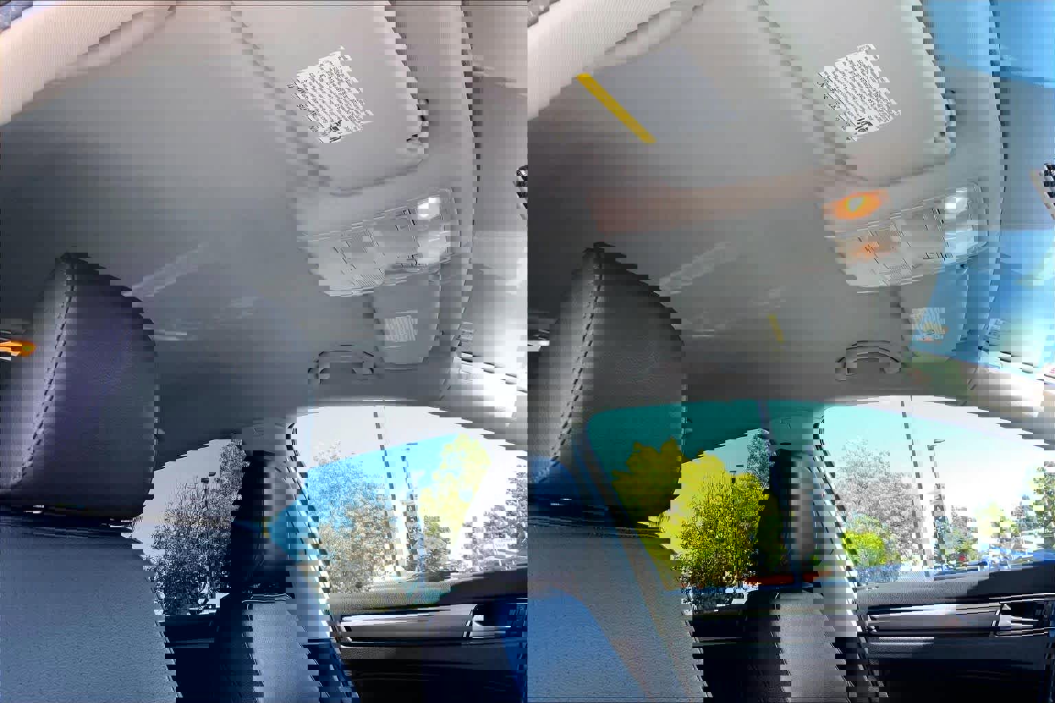 Used 2018 Volkswagen Passat 2.0T R-Line w/ R-Line Lighting Package FWD image 13