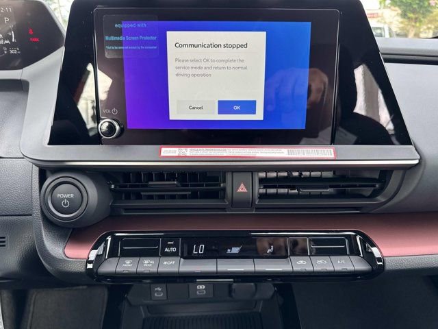 New 2026 Toyota Prius Plug-In Hybrid FWD image 27