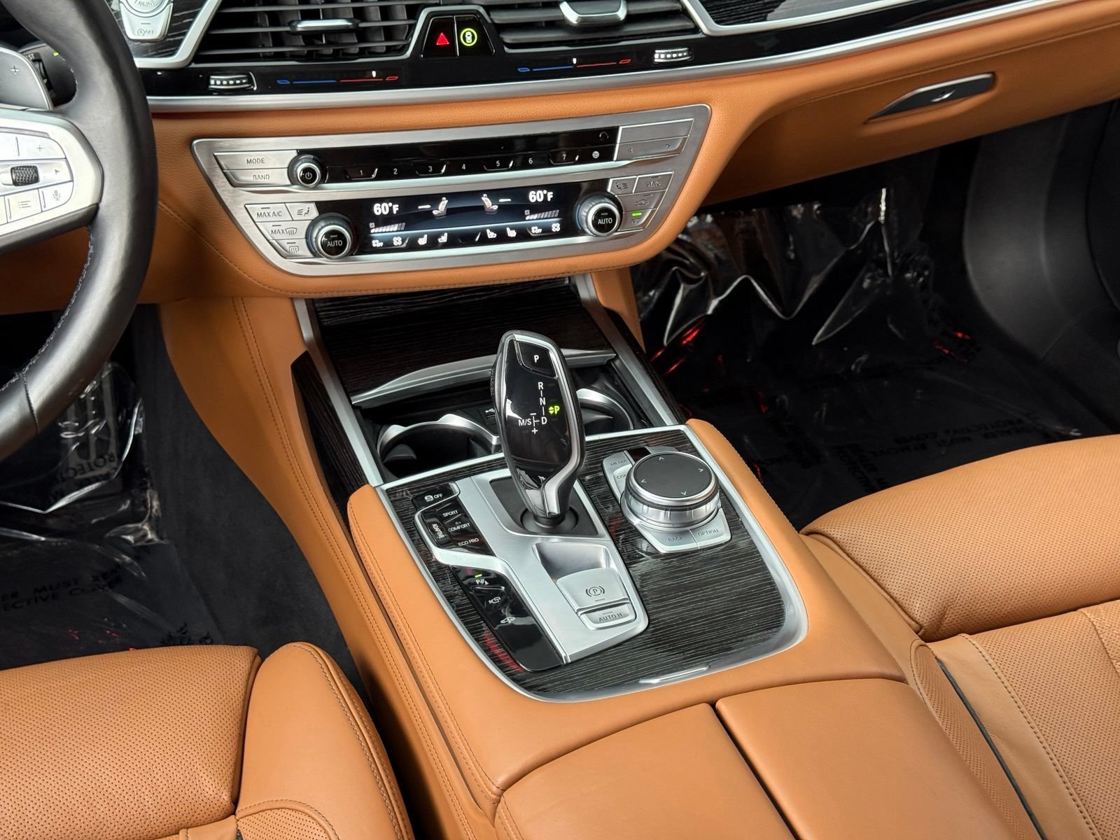 Used 2022 BMW 740i w/ M Sport Package RWD image 44