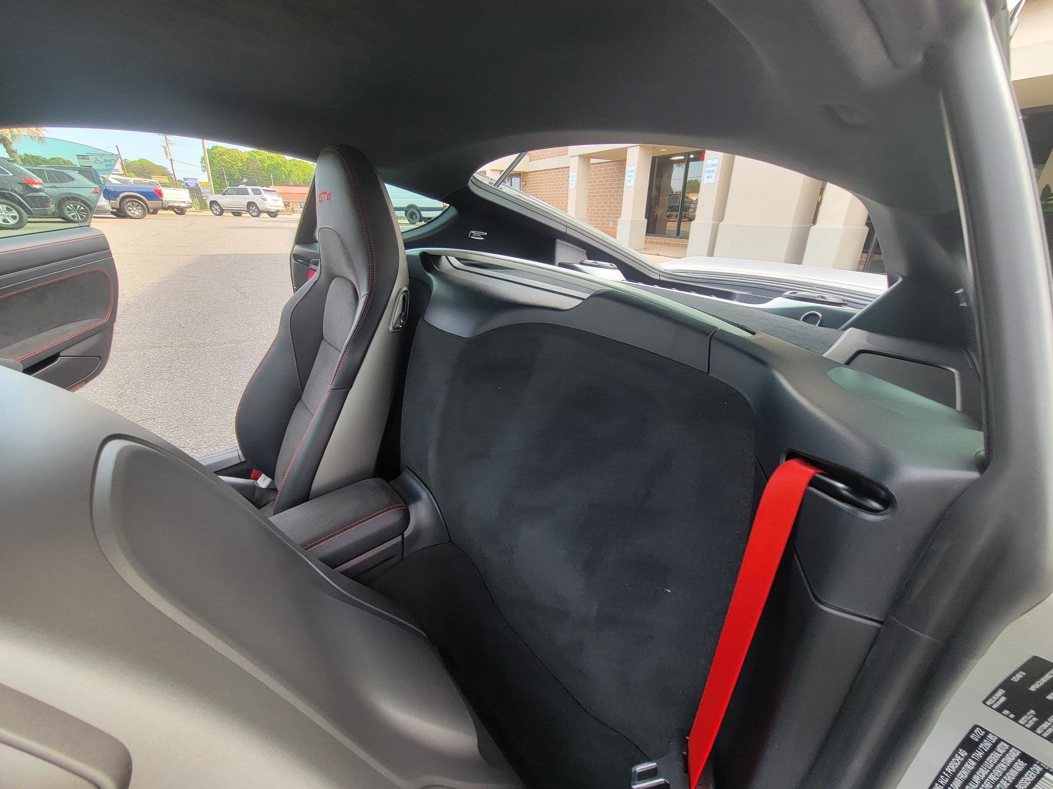 Used 2022 Porsche 718 Cayman GT4 RWD image 37