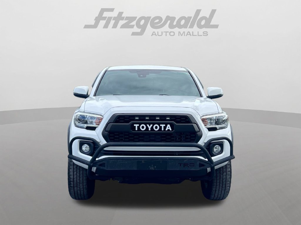 Used 2021 Toyota Tacoma TRD Off-Road w/ Technology Package AWD/4WD image 6