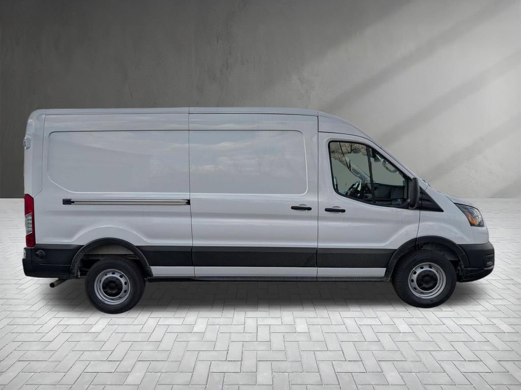 New 2026 Ford Transit 250 148 Medium Roof w/ Load Area Protection Package image 9