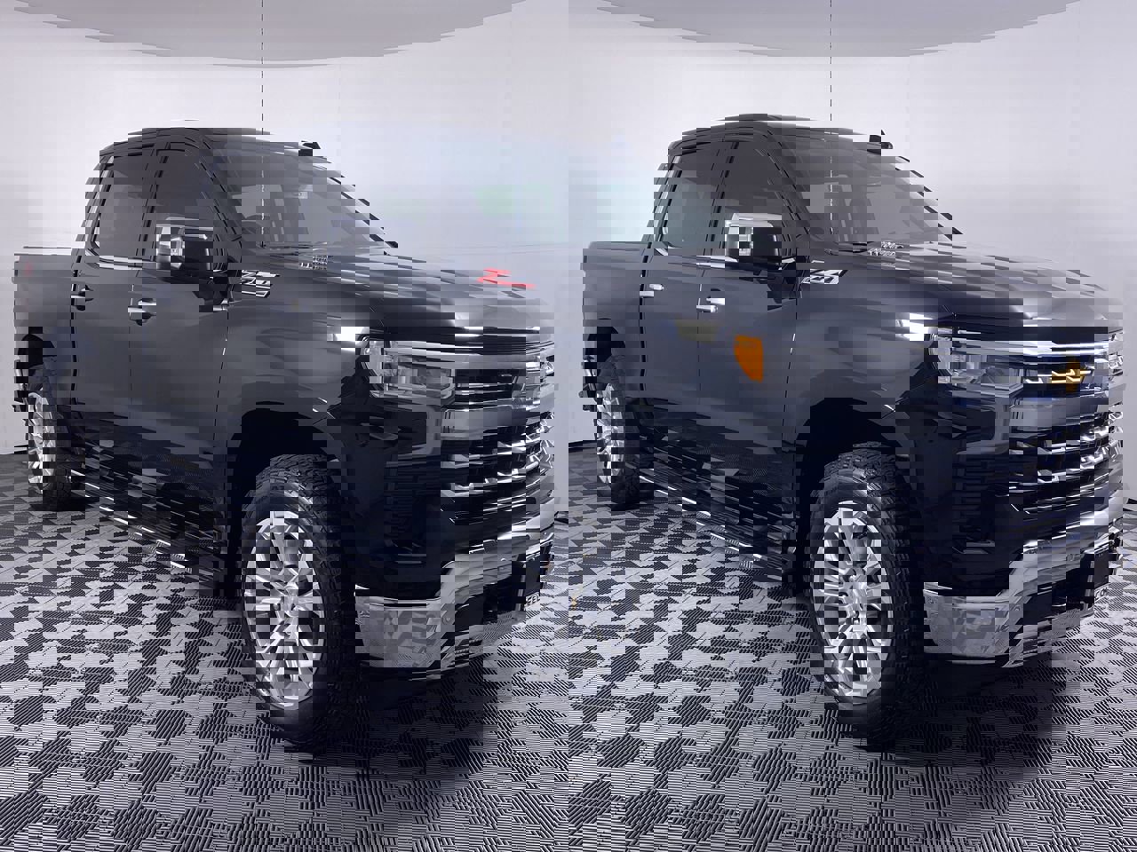 Certified 2024 Chevrolet Silverado 1500 LTZ w/ LTZ Premium Package image 21