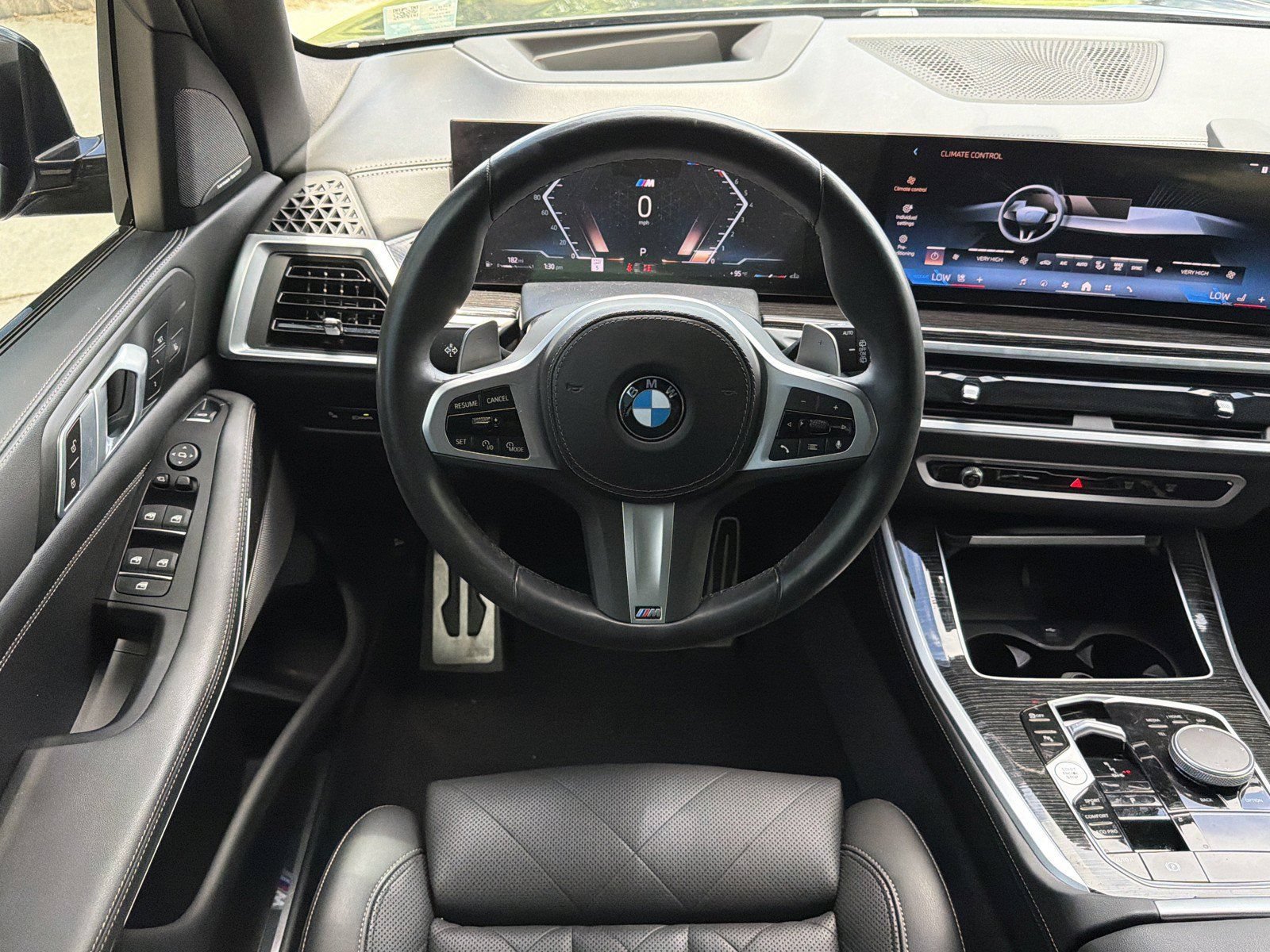 Used 2024 BMW X5 sDrive40i w/ M Sport Package RWD image 15