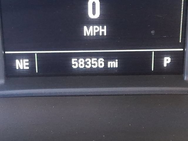 Used 2021 Chevrolet Traverse LS FWD image 19