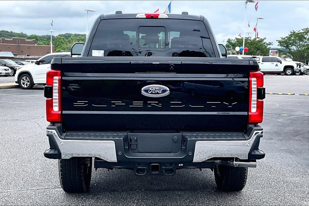 New 2026 Ford F250 Lariat w/ Chrome Package AWD/4WD image 4