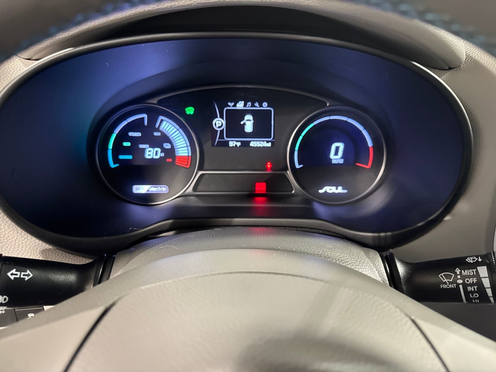 Used 2018 Kia Soul EV + FWD image 16
