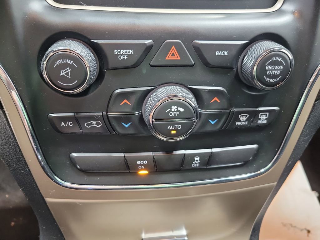 Used 2014 Jeep Grand Cherokee Laredo w/ Quick Order Package 23E image 39