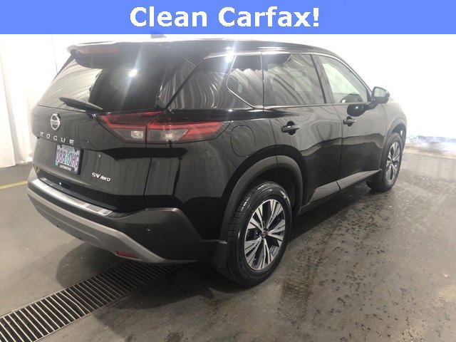 Used 2021 Nissan Rogue SV image 3