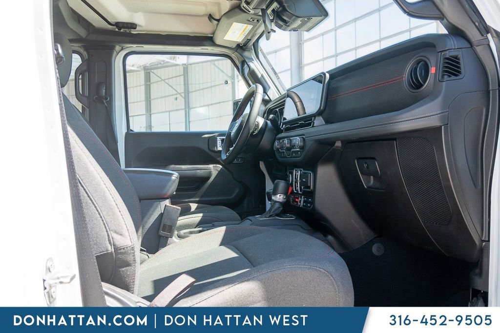 Used 2024 Jeep Wrangler Unlimited Rubicon image 24