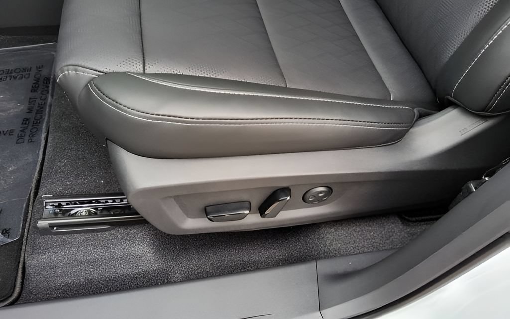 New 2026 Nissan Murano Platinum w/ Cargo Package AWD/4WD image 24