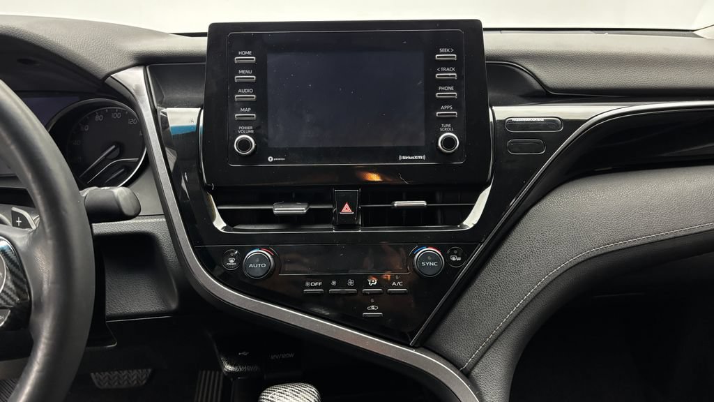 Used 2023 Toyota Camry SE AWD/4WD image 23