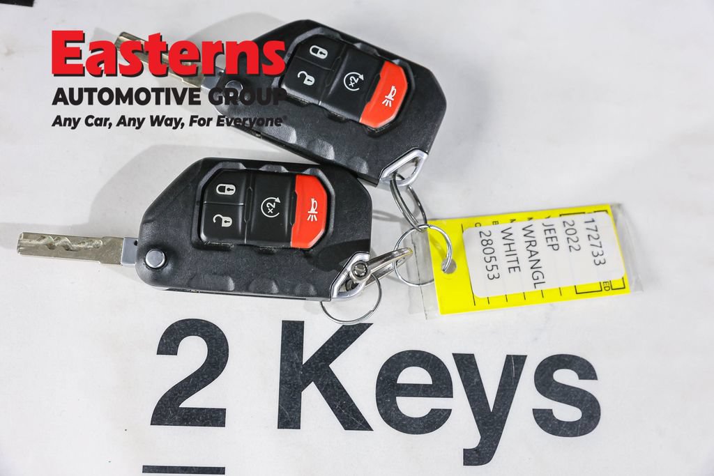 Used 2022 Jeep Wrangler Unlimited Sahara AWD/4WD image 26