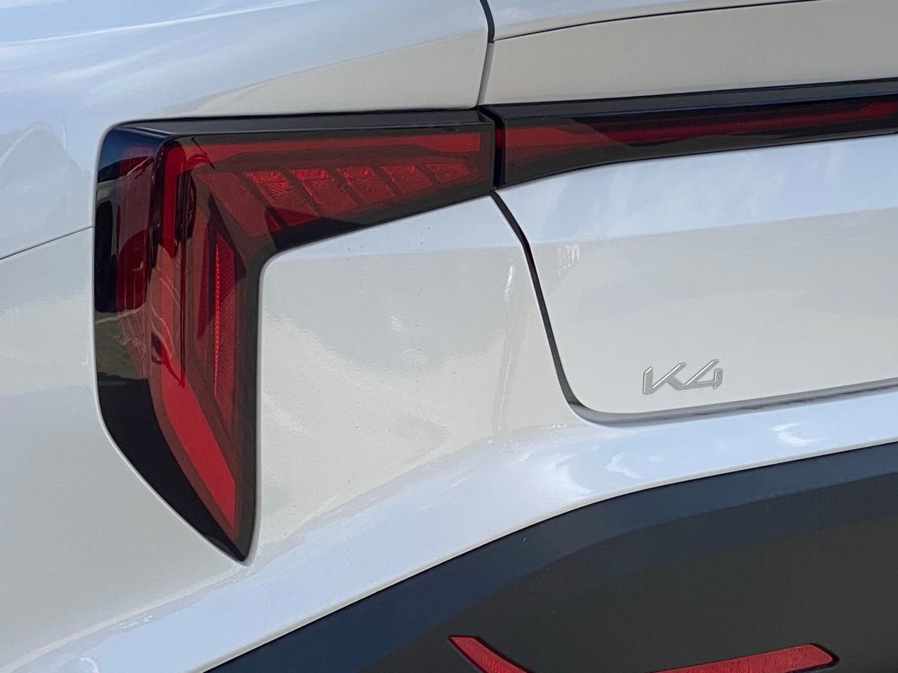 New 2026 Kia K4 EX image 4
