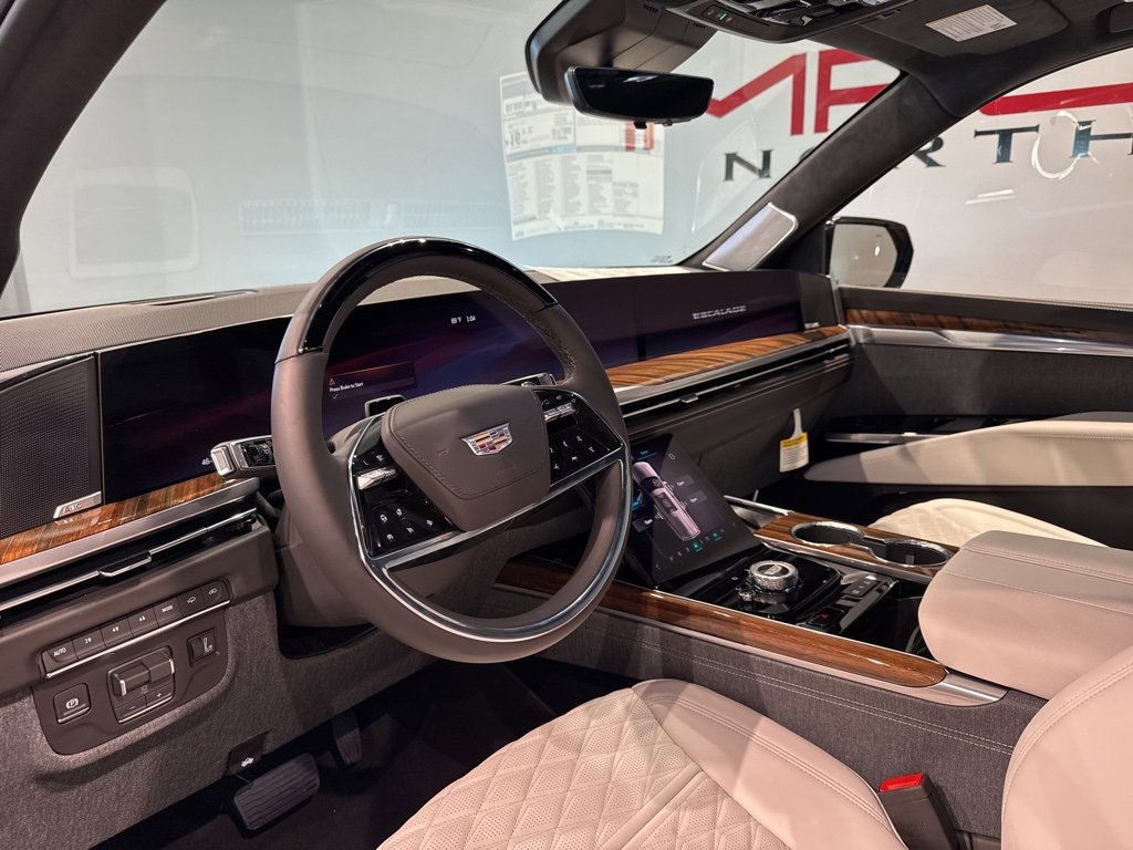 Used 2026 Cadillac Escalade Platinum Sport w/ LPO, ONYX Package image 11