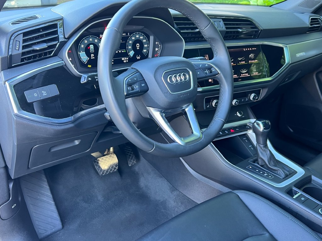 Used 2025 Audi Q3 2.0T Premium AWD/4WD image 19
