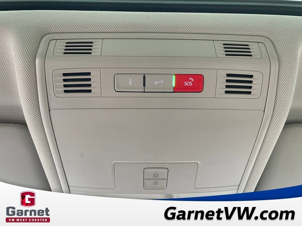 Certified 2023 Volkswagen Tiguan SE w/ Panoramic Sunroof Package image 35