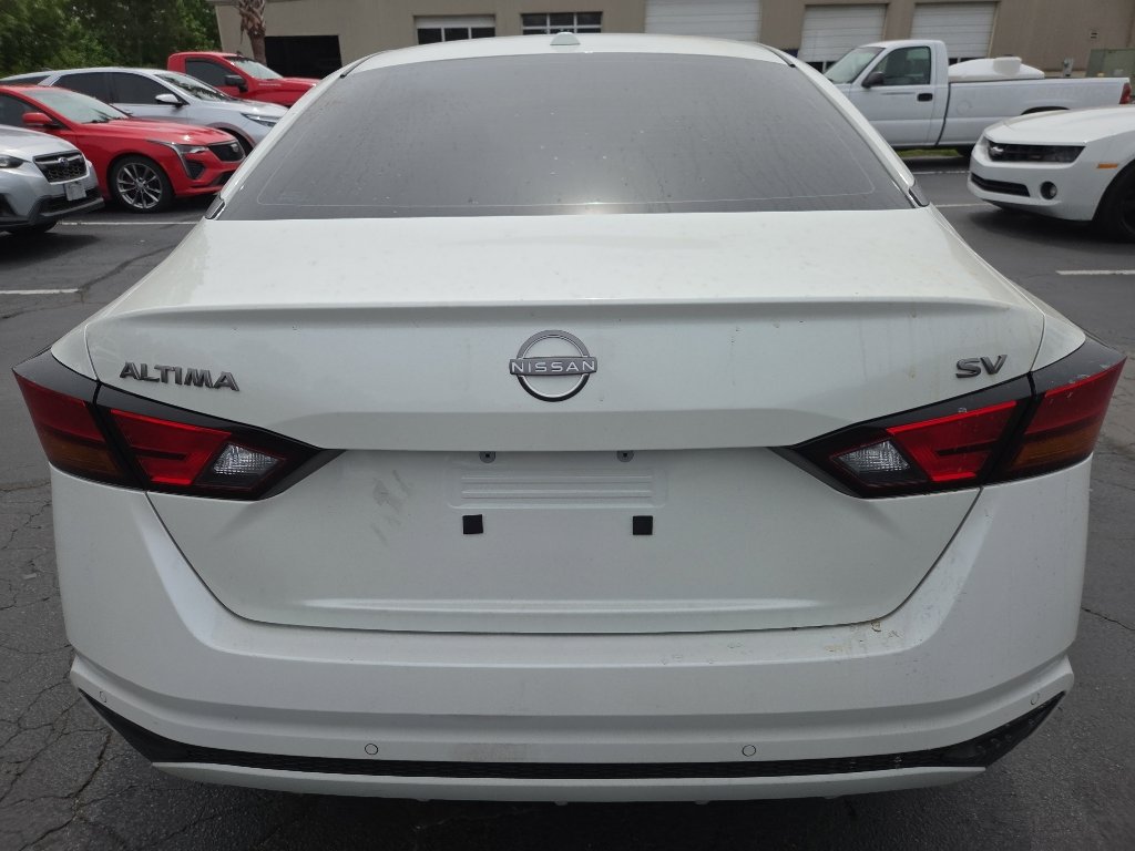 Used 2023 Nissan Altima 2.5 SV FWD image 5