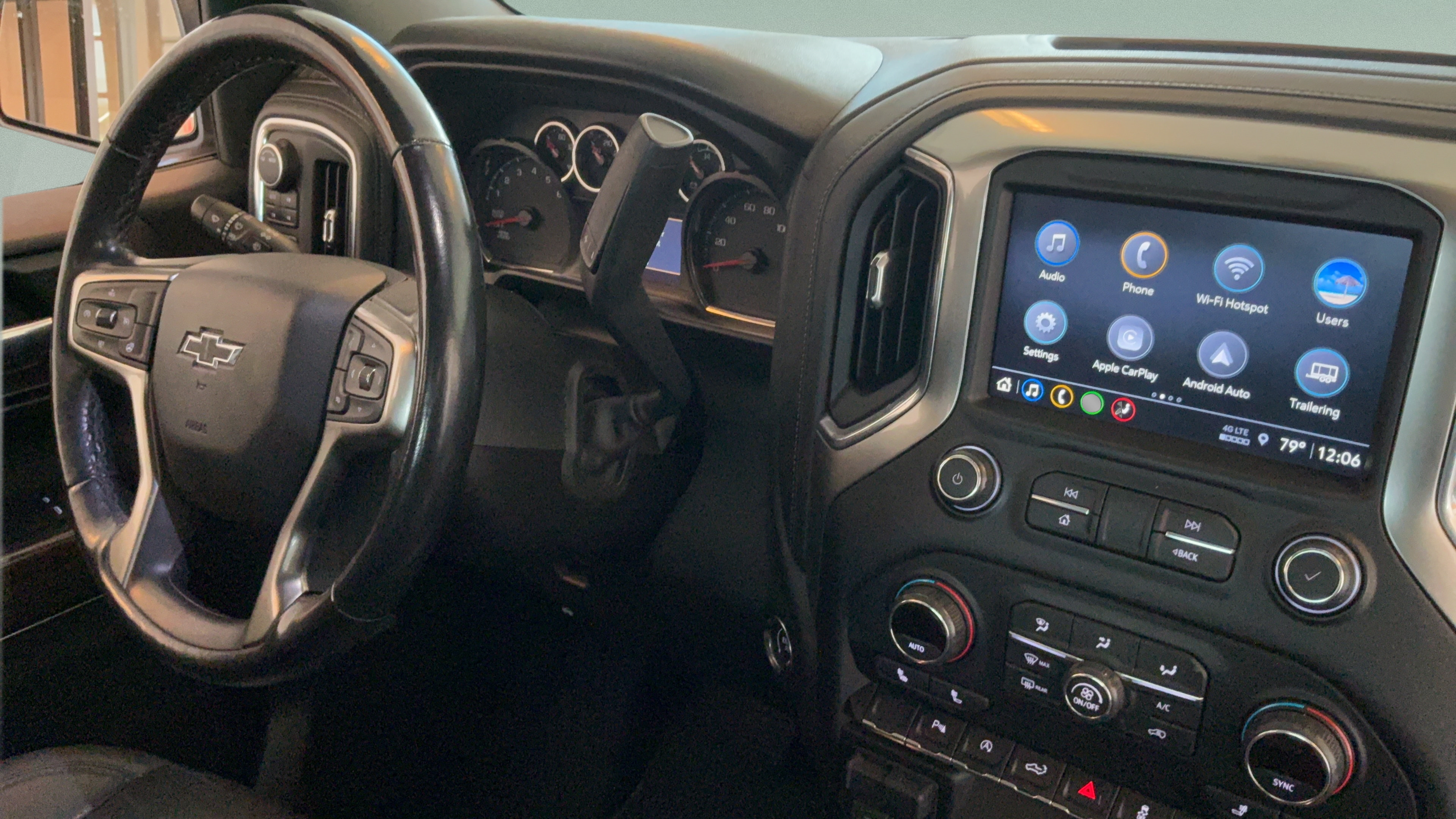 Used 2021 Chevrolet Silverado 1500 LT Trail Boss w/ Convenience Package II AWD/4WD image 40
