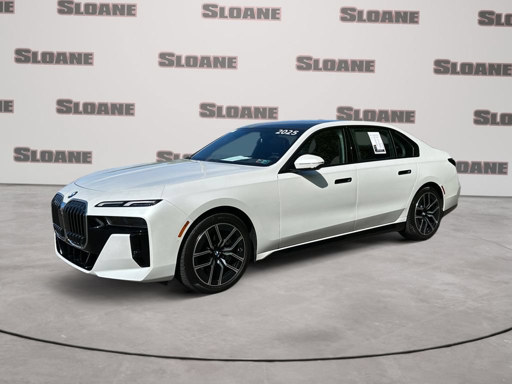 Used 2025 BMW 740i xDrive AWD/4WD image 1