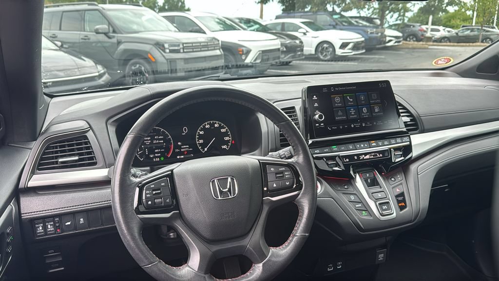 Certified 2025 Honda Odyssey Sport-L image 11
