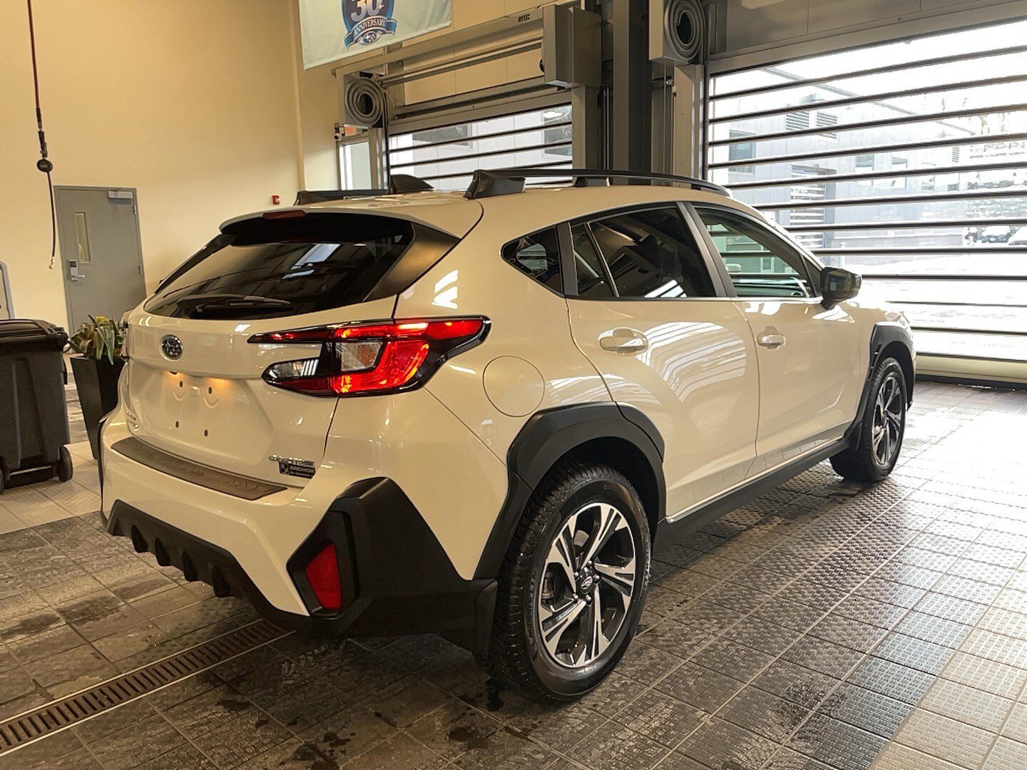 Used 2024 Subaru Crosstrek 2.0i Premium AWD/4WD image 17