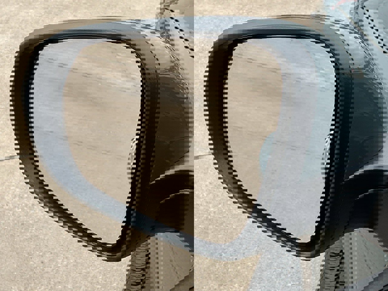 Used 2025 Chevrolet Trax LT w/ LT Convenience Package image 11