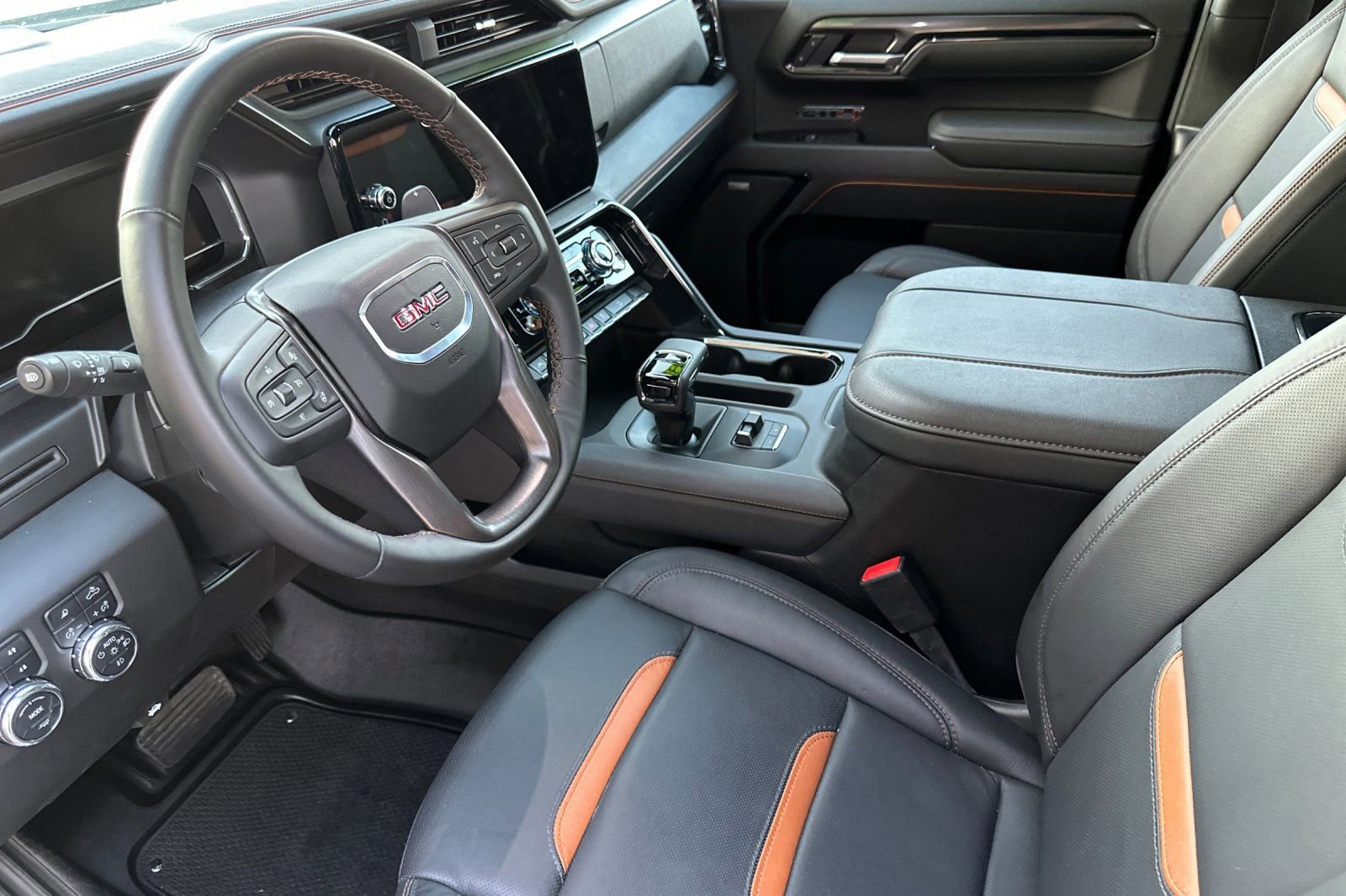 Certified 2025 GMC Sierra 1500 AT4 image 10