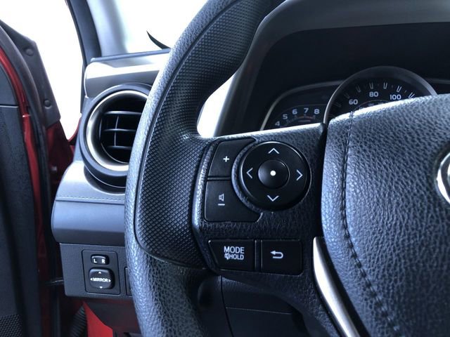 Used 2015 Toyota RAV4 LE image 26