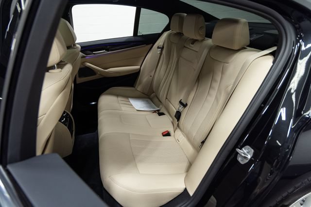 Certified 2022 BMW 530i xDrive w/ Premium Package AWD/4WD image 24