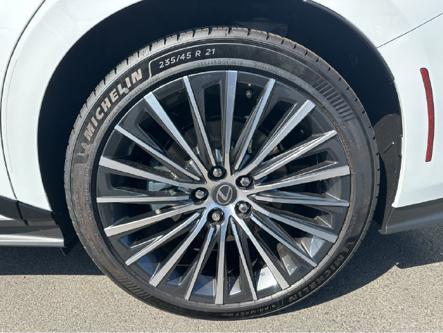 New 2026 Lexus ES 350e w/ Convenience Package FWD image 42