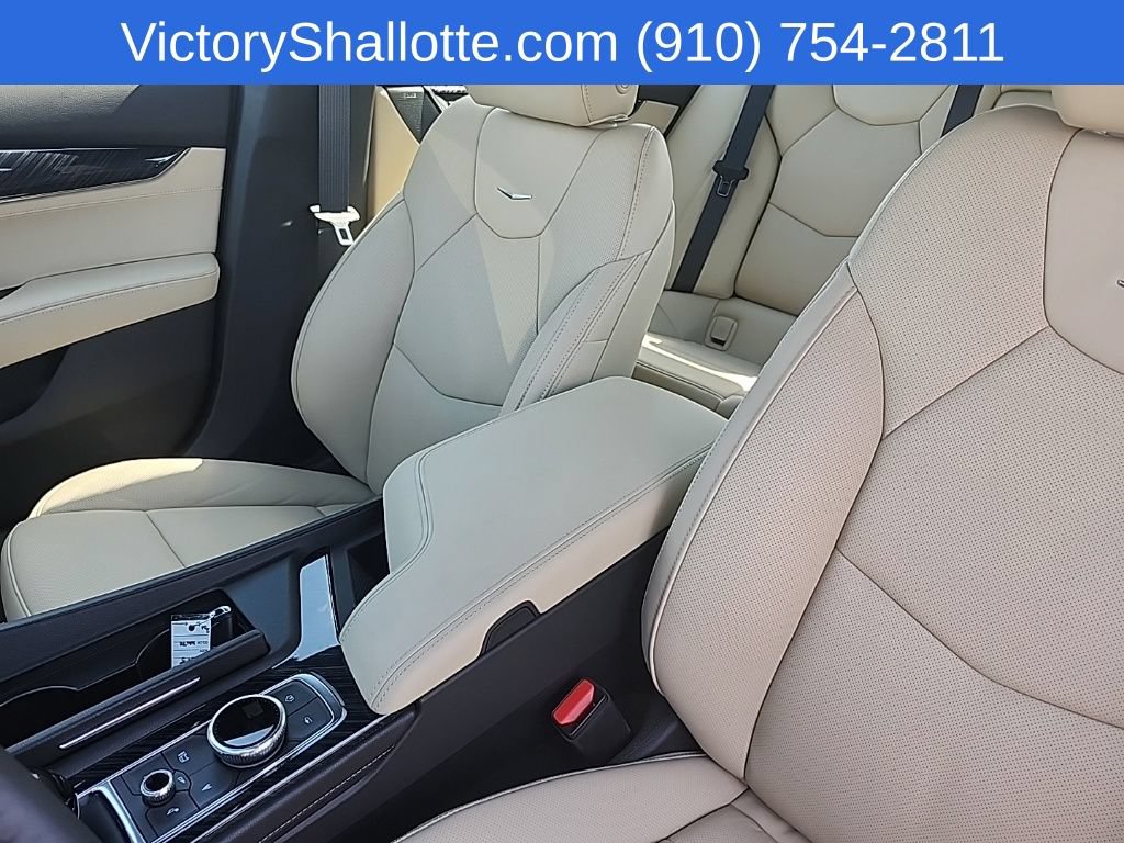 Used 2025 Cadillac CT5 Premium Luxury w/ Technology Package RWD image 23