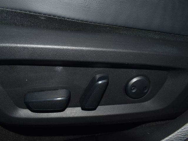 Used 2024 Mitsubishi Outlander SE image 14