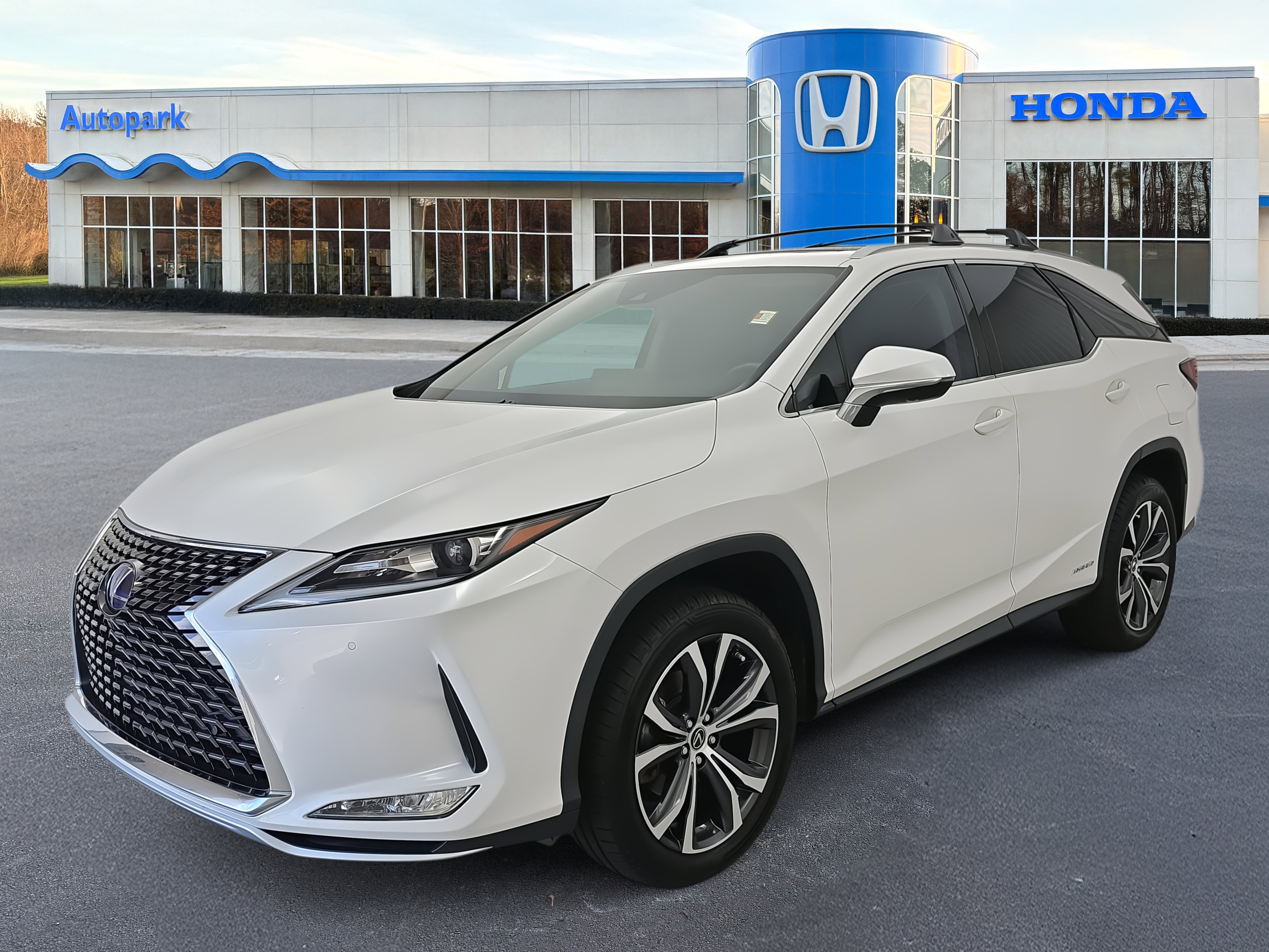 Used 2022 Lexus RX 450hL AWD w/ Premium Package video 1