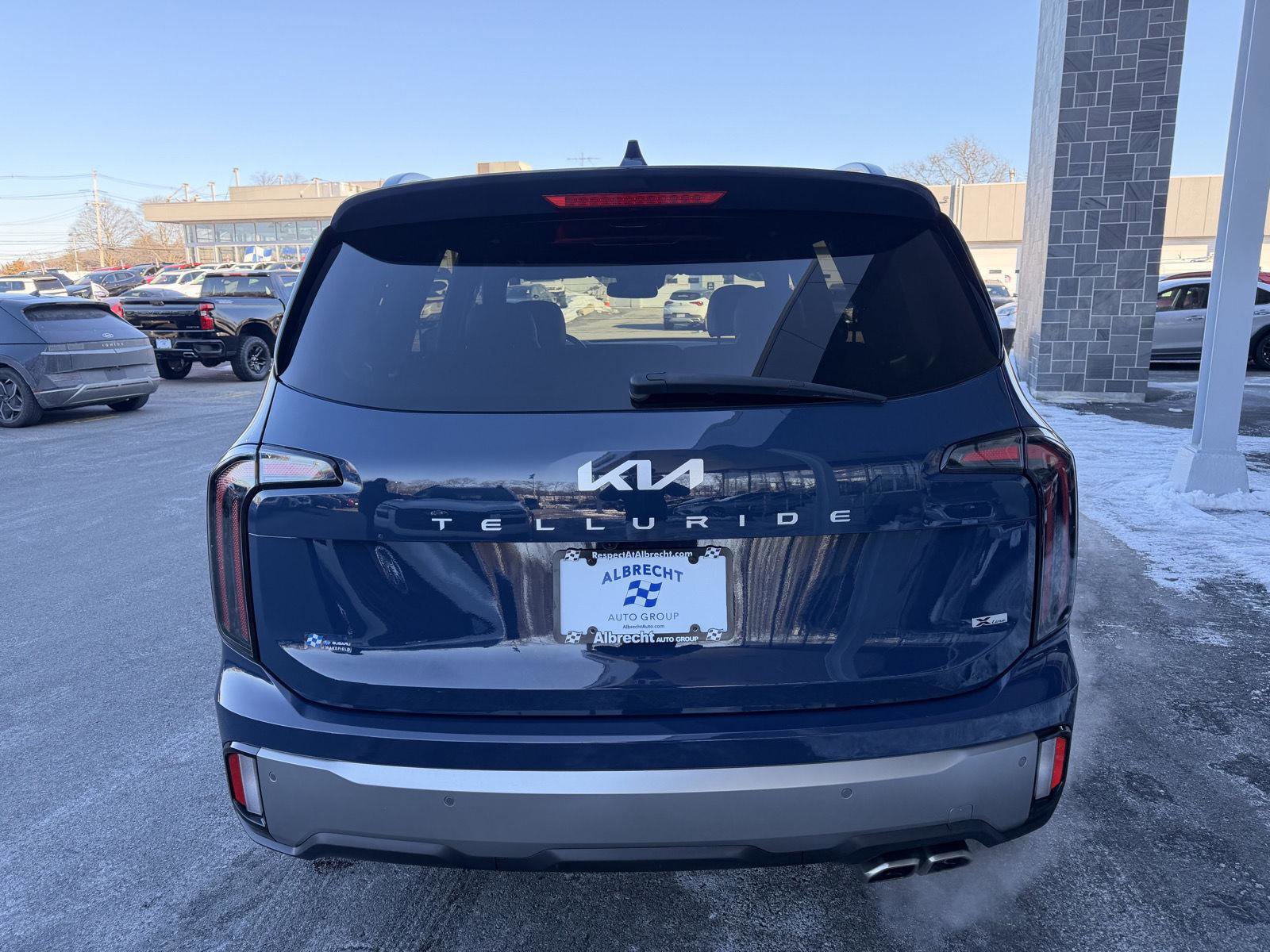 Used 2023 Kia Telluride SX X-Line image 4