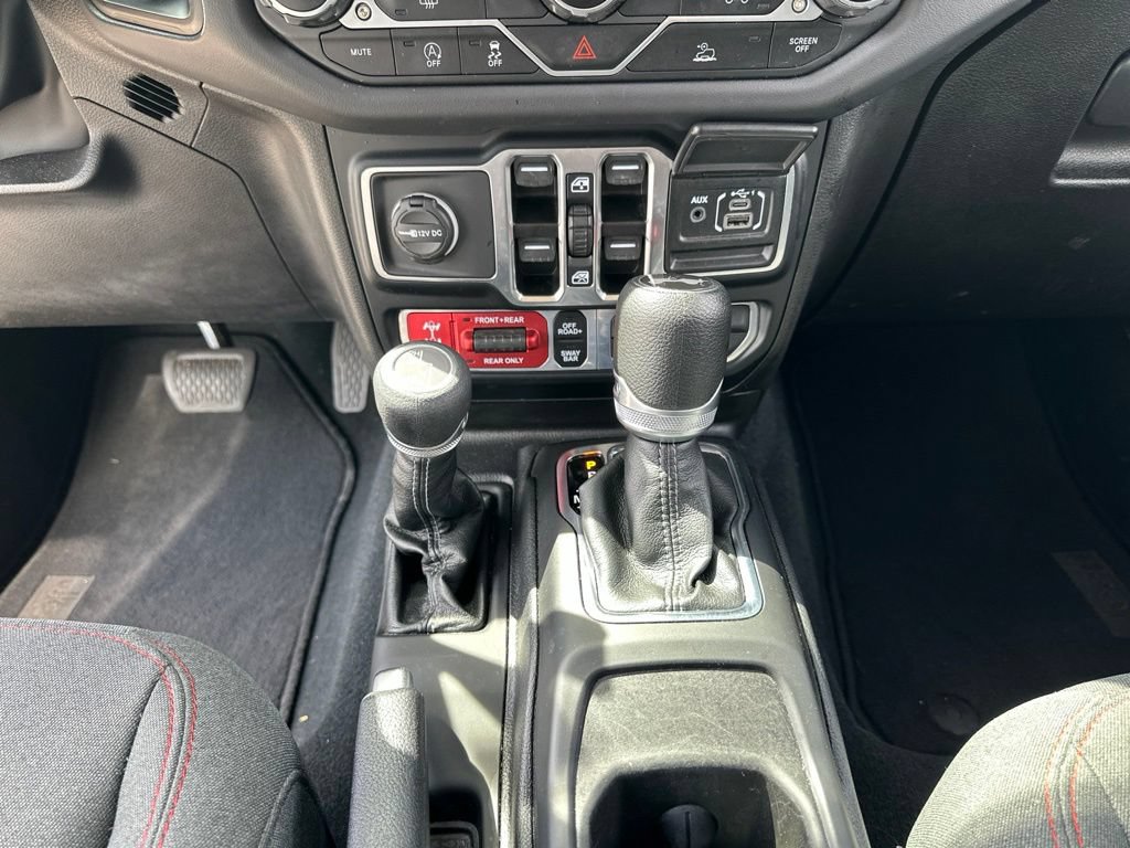 Used 2024 Jeep Wrangler Unlimited Rubicon AWD/4WD image 41