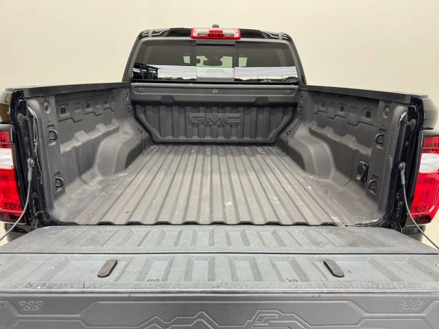 Used 2025 GMC Canyon Denali w/ LPO, Denali Black Edition AWD/4WD image 8