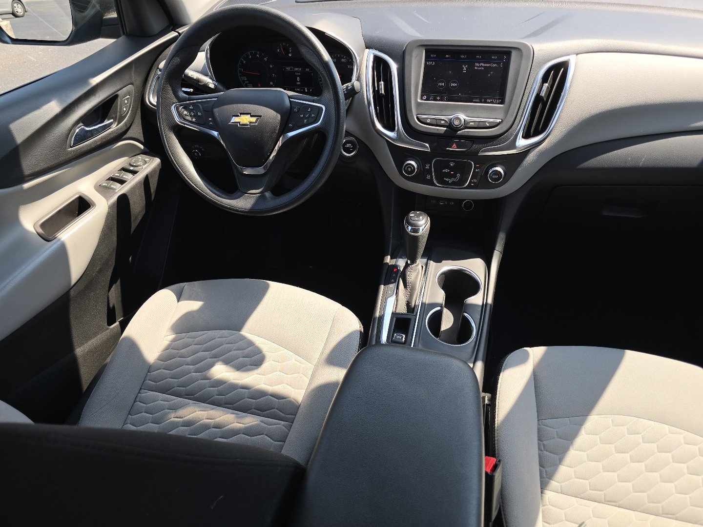 Certified 2021 Chevrolet Equinox LS w/ LS Convenience Package FWD image 27