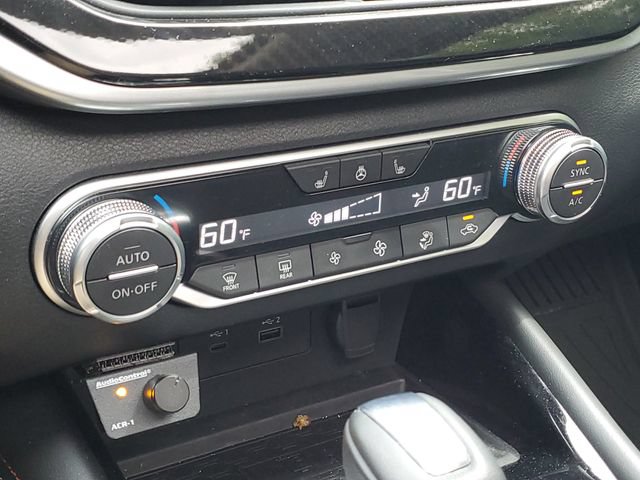 Used 2024 Nissan Altima 2.0 SR FWD image 18