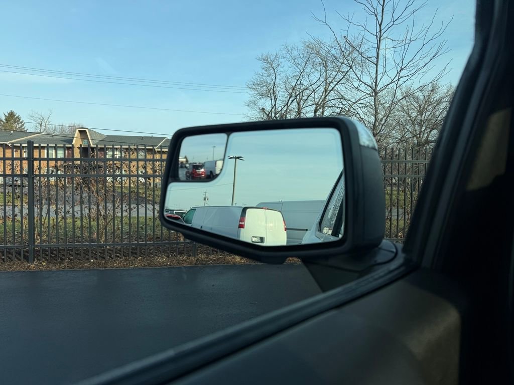 Used 2024 GMC Sierra 1500 SLT image 20