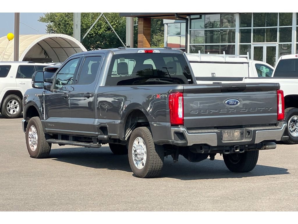 Used 2025 Ford F350 XLT image 8