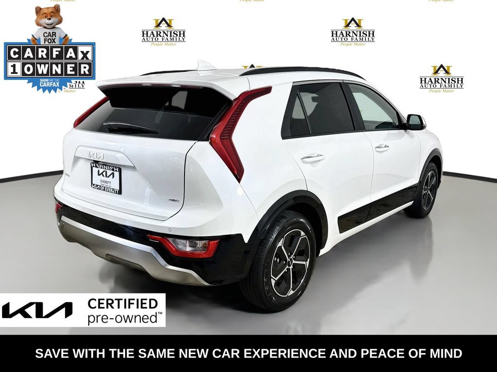 Certified 2025 Kia Niro FWD image 7