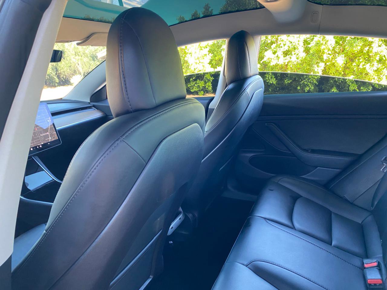 Used 2019 Tesla Model 3 Standard Range Plus image 33