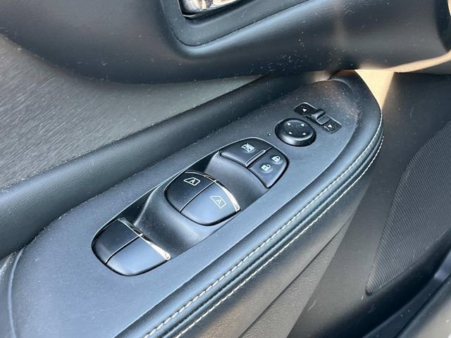 Used 2020 Nissan Murano SL w/ Moonroof Package image 32