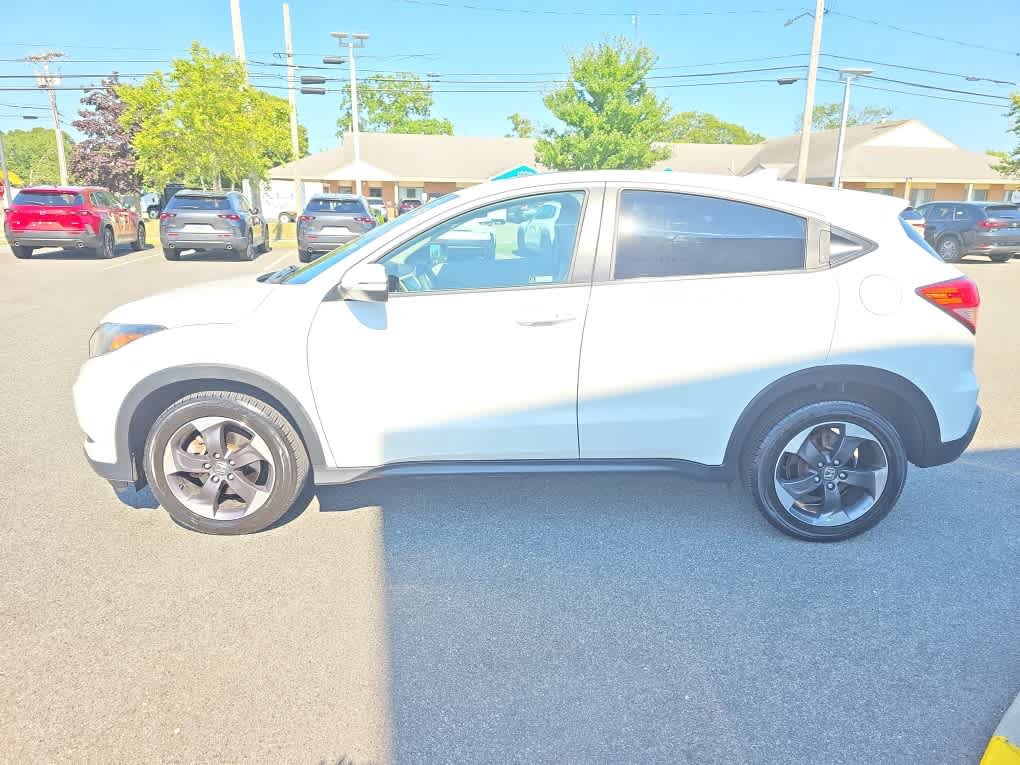 Used 2018 Honda HR-V EX image 9