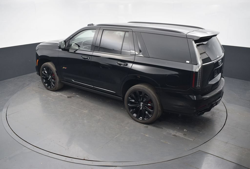 Certified 2025 Cadillac Escalade V w/ LPO, ONYX Package AWD/4WD image 50