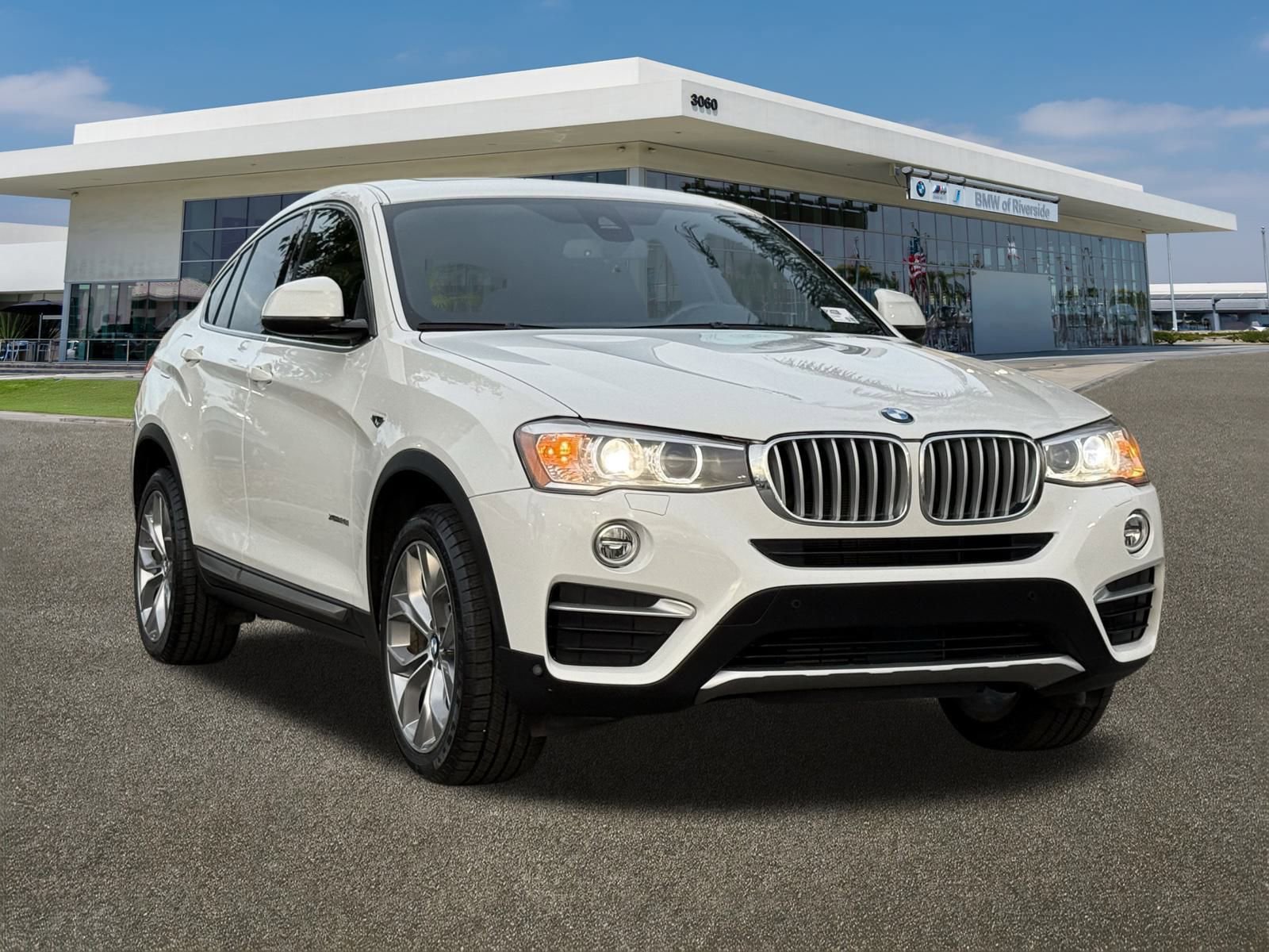 Used 2018 BMW X4 xDrive28i image 2